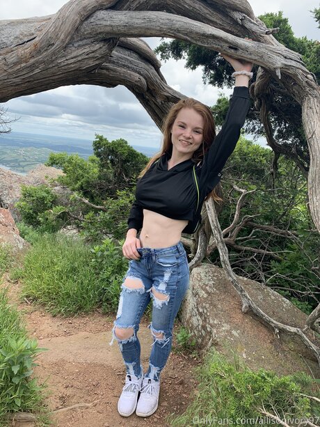 Allisonivory97 joi onlyfans