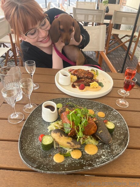 Foxie Lucy onlyfans naked leaked