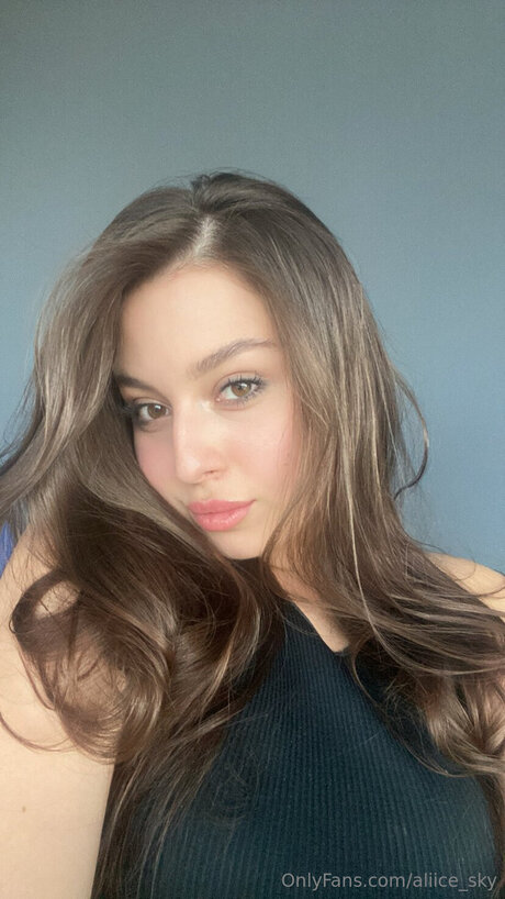 Aliice Sky only fans free