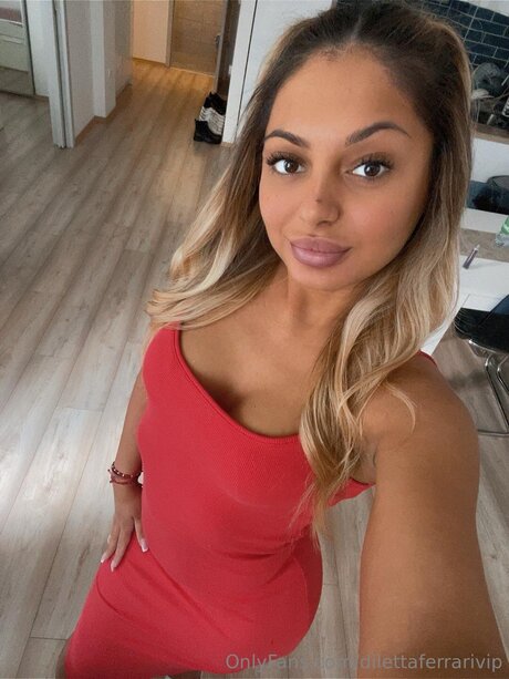 Dilettaferrarivip onlyfans desnuda