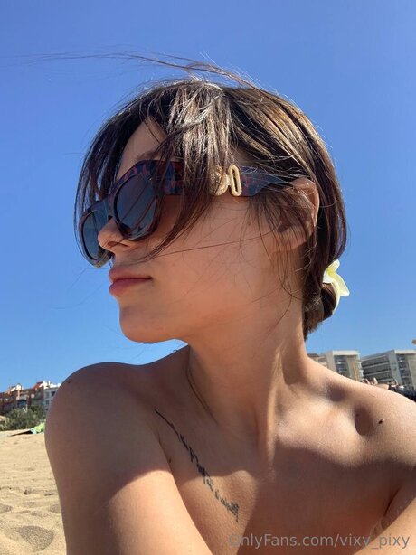 Vixy Pixy onlyfans nsfw