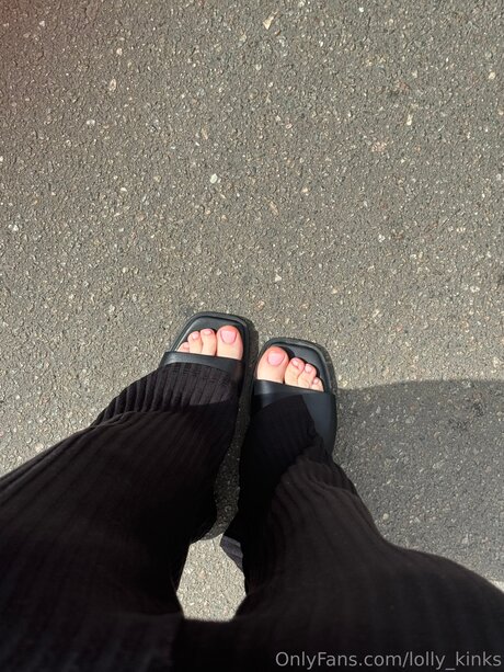 Lolly Kinks onlyfans uncensored