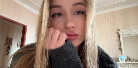 Lolly Kinks leaked onlyfans sex tape