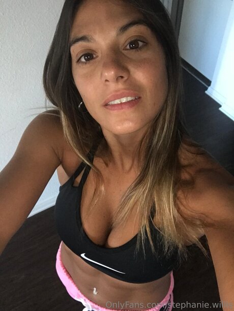 Stephanie Willis nude on onlyfans