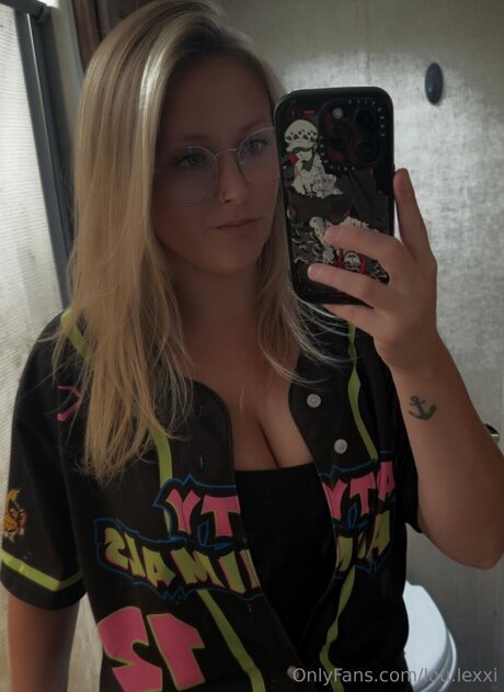 Lou Lexxi onlyfans sex leaks