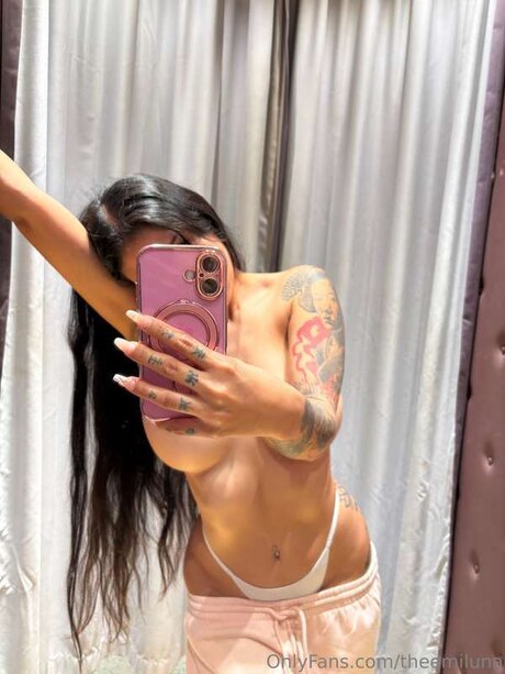 Theemiluna xxx onlyfans