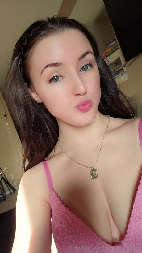 Bxbyjessxoxo leaked naked onlyfans