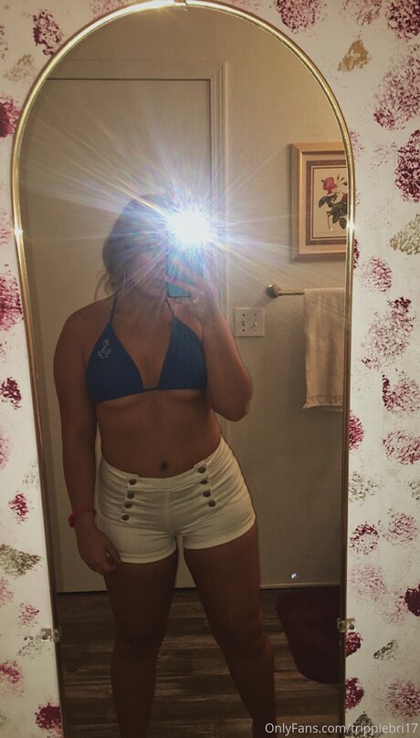 Trippiebri17 onlyfans pic