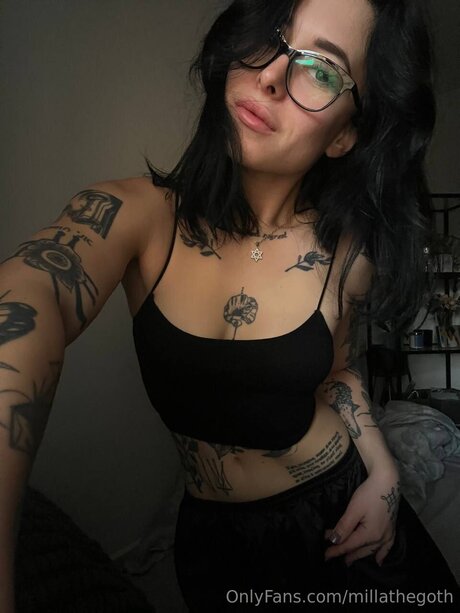 Millathegoth porn onlyfans