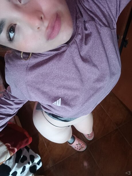 Veroveritox onlyfans strip tease