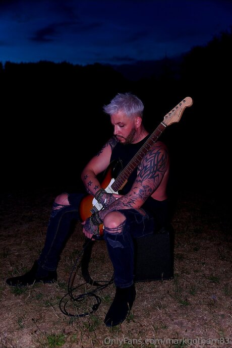 Markgotham83 onlyfans sexy