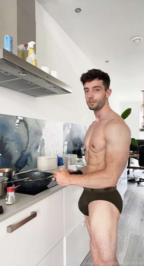 Brammsterfree onlyfans strip tease