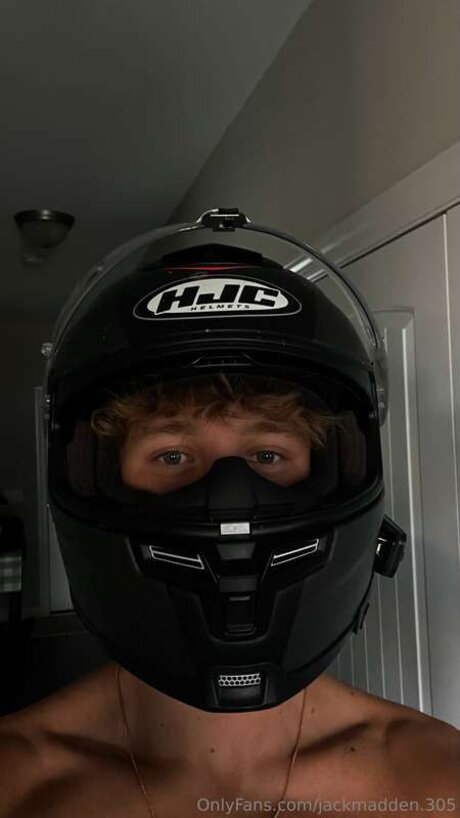Jackmadden 305 onlyfans strip tease