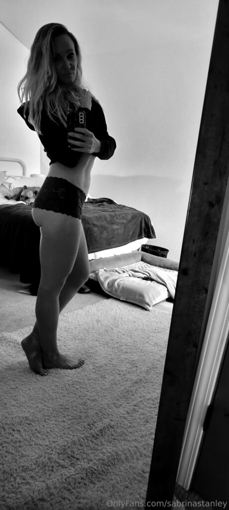Sabrinastanley nude onlyfans leaks