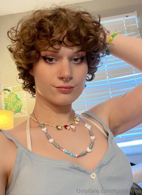 Tgirllilyfree onlyfans model photo