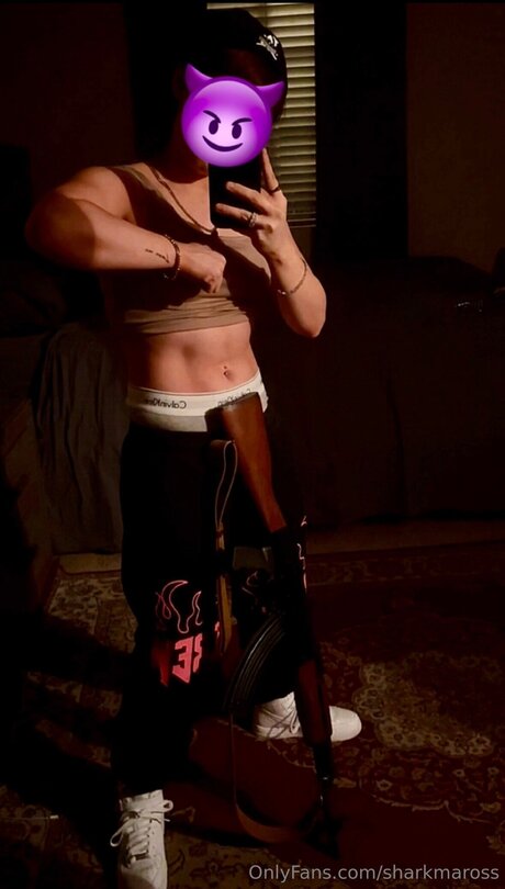 Sharkmaross onlyfans model photos