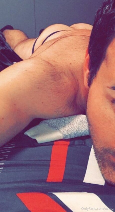 Ocurztrixx onlyfans desnuda