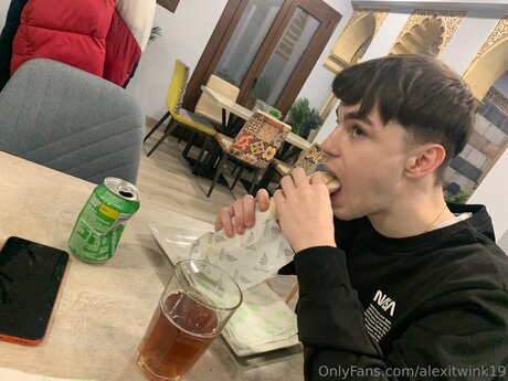 Alexitwink19 xxx onlyfans