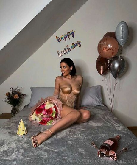 Yourdreamgirlnextdoor onlyfans.