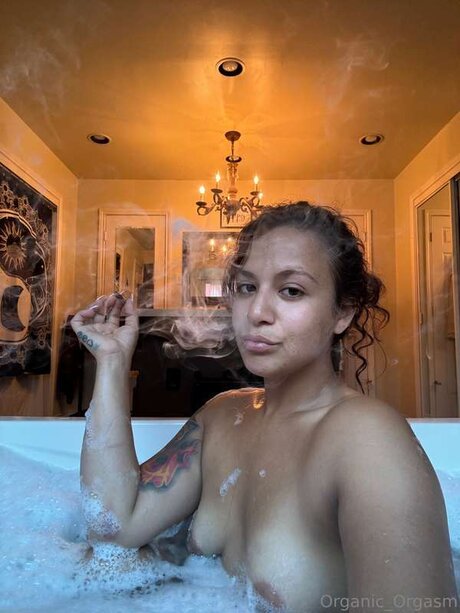 Organic Orgasm onlyfans nude photos