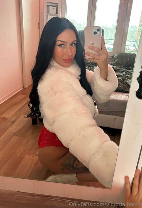 Victoriaharris1 naked onlyfans pics