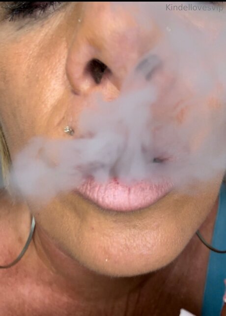 Kindellovesvip onlyfans porn