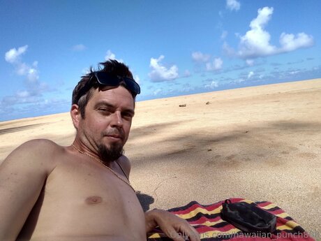 Hawaiian Punch808 onlyfans leak free