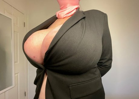 oneinagillianof onlyfans picture