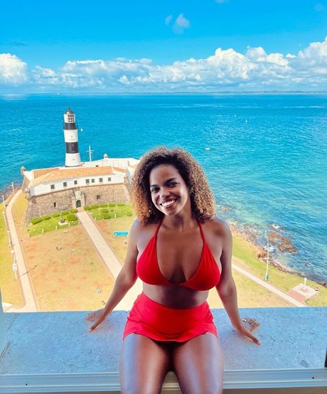 Jeniffer Nascimento onlyfans sextape