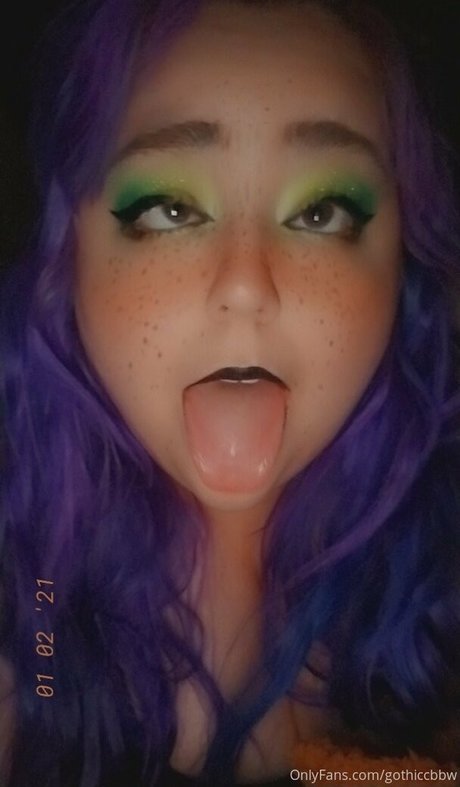 gothiccbbw naked only fans