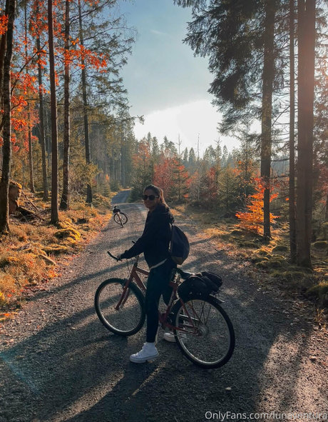 Luna Ventura onlyfans leaks.