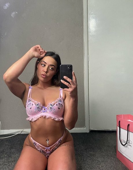 NinaFoxxy onlyfans naked leaks