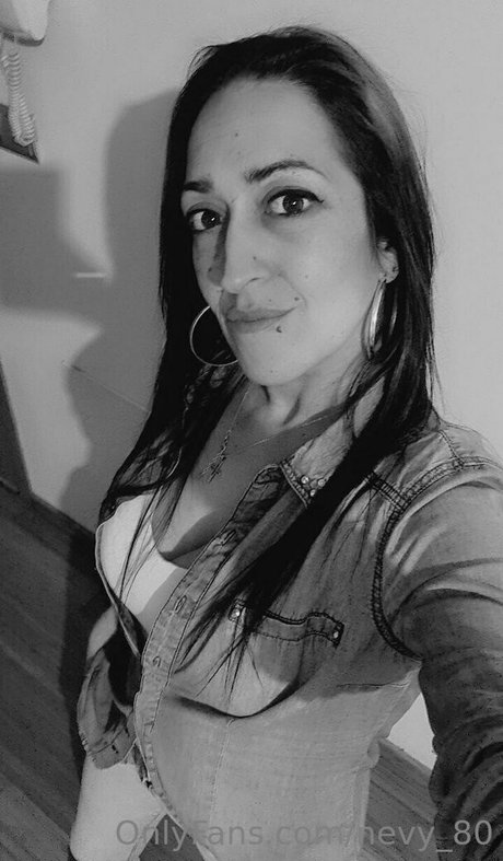 nevy 80 only fans naked