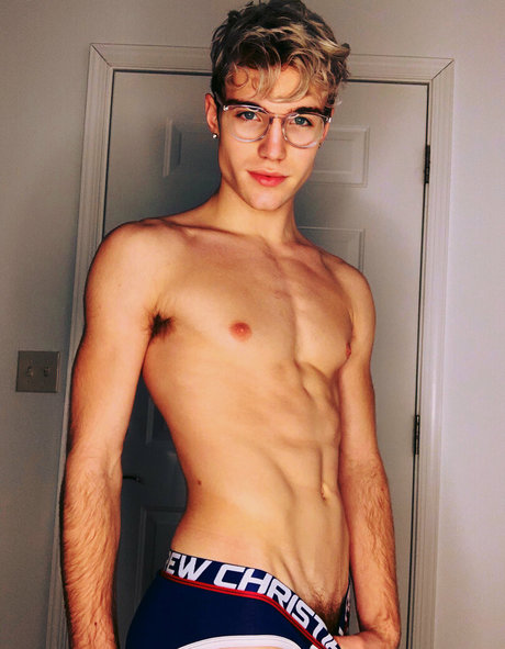 teen handjob onlyfans pornos artwork