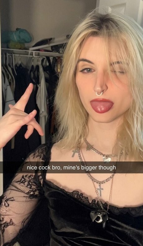 wifemoder only fans pics