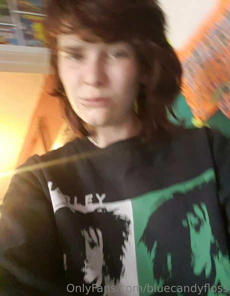 bluecandyfloss Profile pic