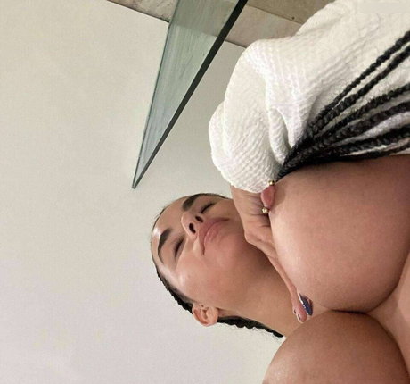 Isabell Boettger onlyfans sextape