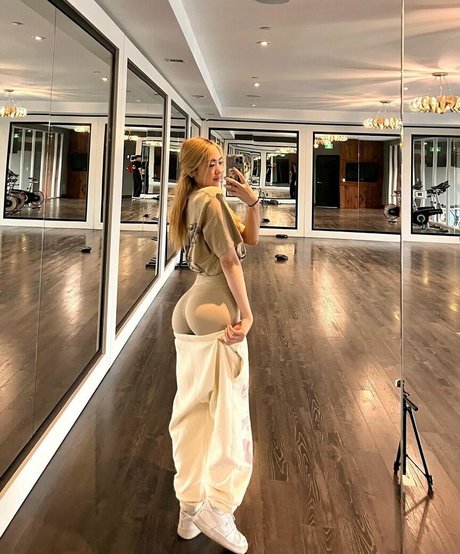 Michelle Kwon only fans porn