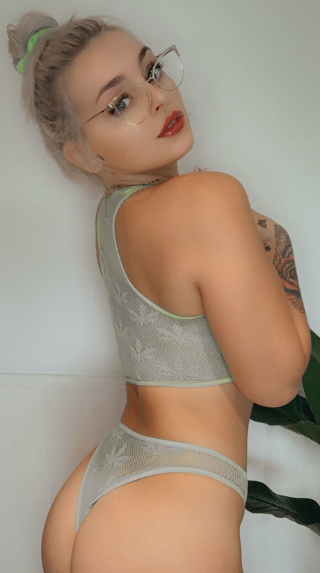 hopecums strip onlyfans