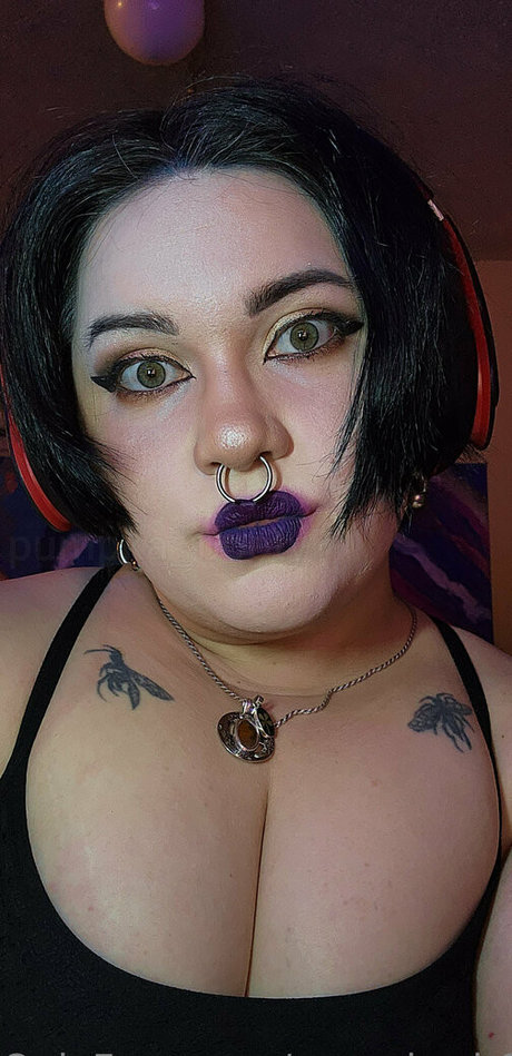 pumpka b00ty free only fans