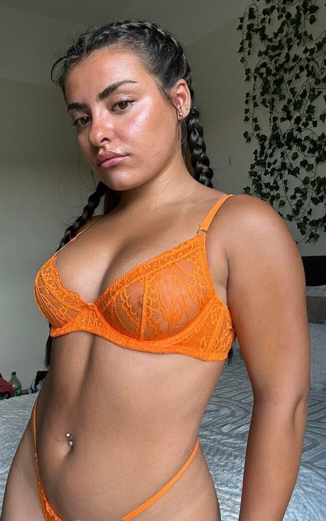 carlysophie onlyfans pics leaked