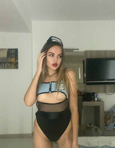 pretty iren onlyfans nudes porn