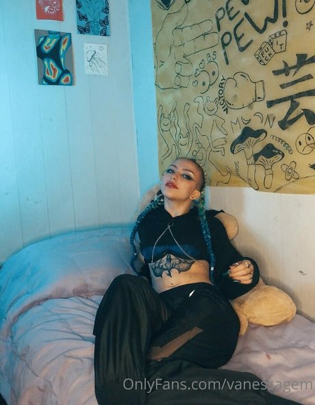 vanessagem onlyfans nude pictures
