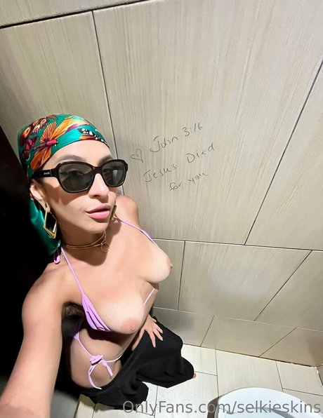 Selkieskins onlyfans nudes leak