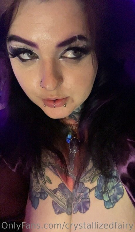 crystallizedfairy onlyfans naked