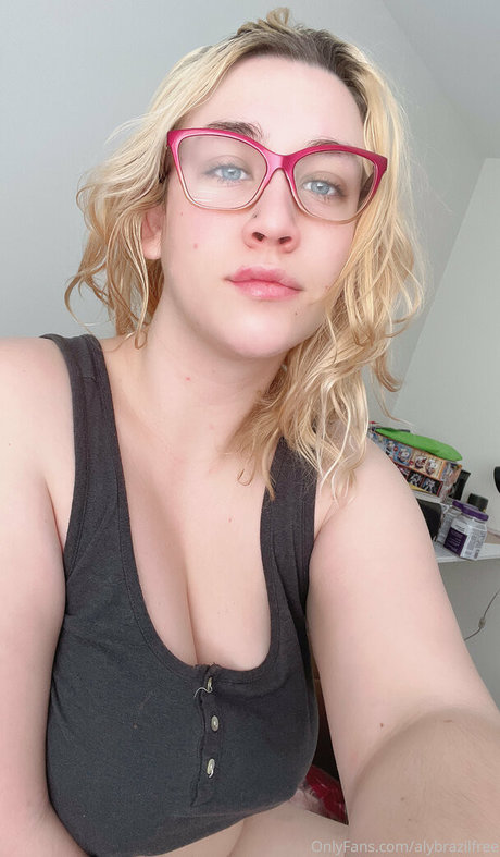 ashucosfree strip onlyfans