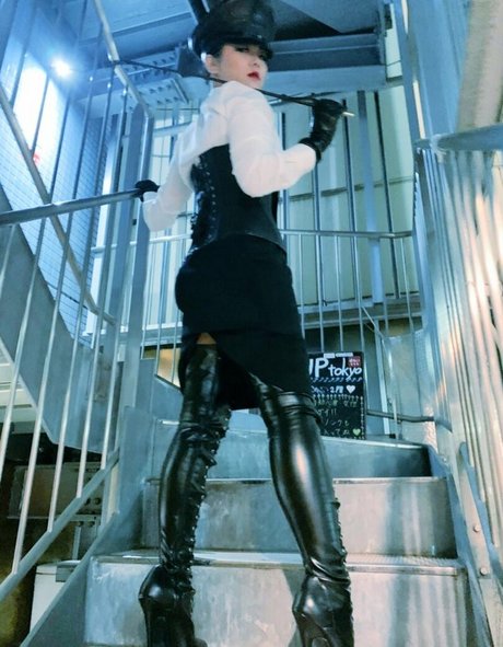 Mistress Orchid nudes only fans