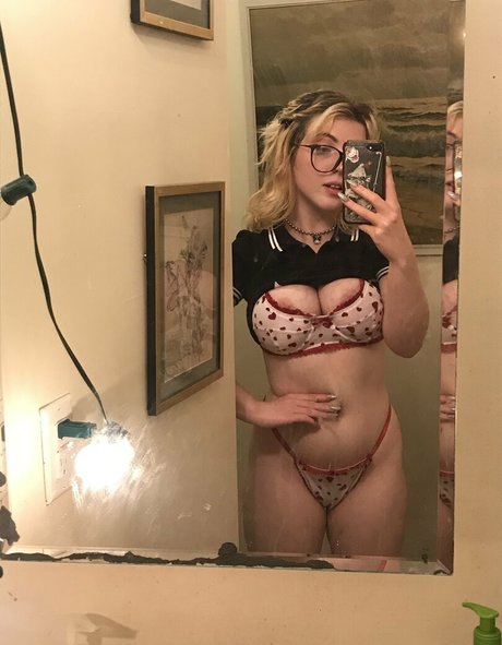 blonde pawg onlyfans best slide