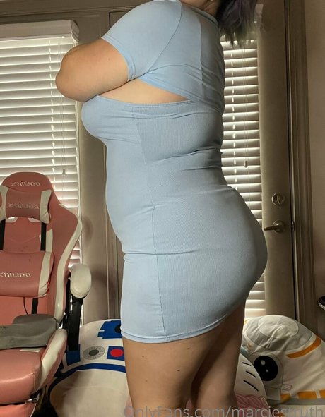 marciestruth naked onlyfans leaked