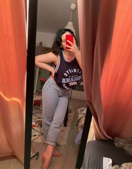 bbw asian onlyfans sex self-portrait